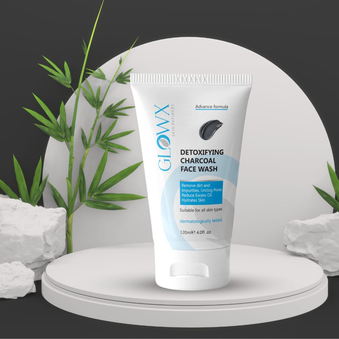 GlowX Detoxifying Charcoal Facewash