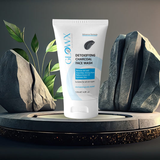 GlowX Detoxifying Charcoal Facewash